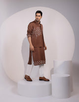 Brown Geometric