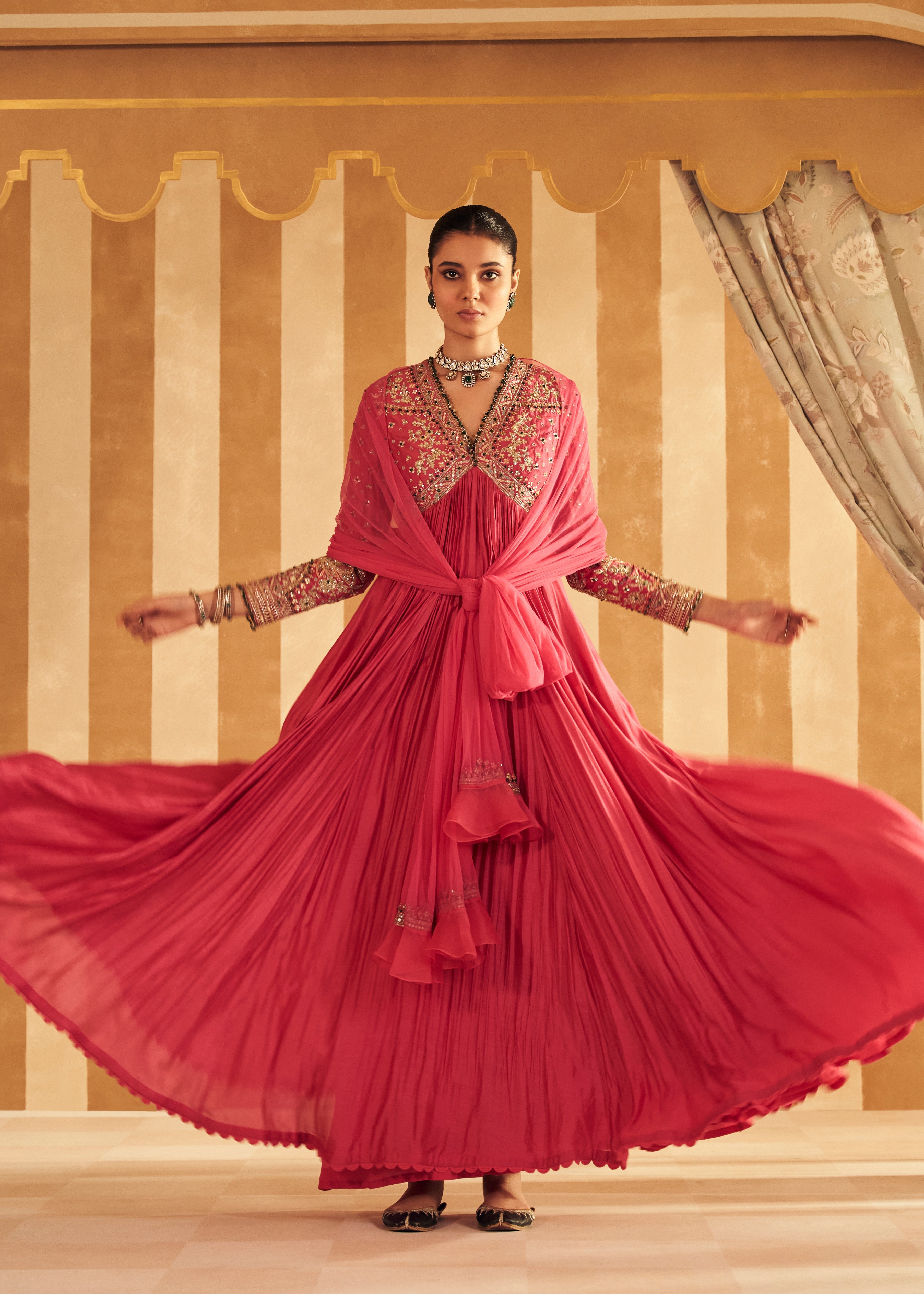Aalam Anarkali set