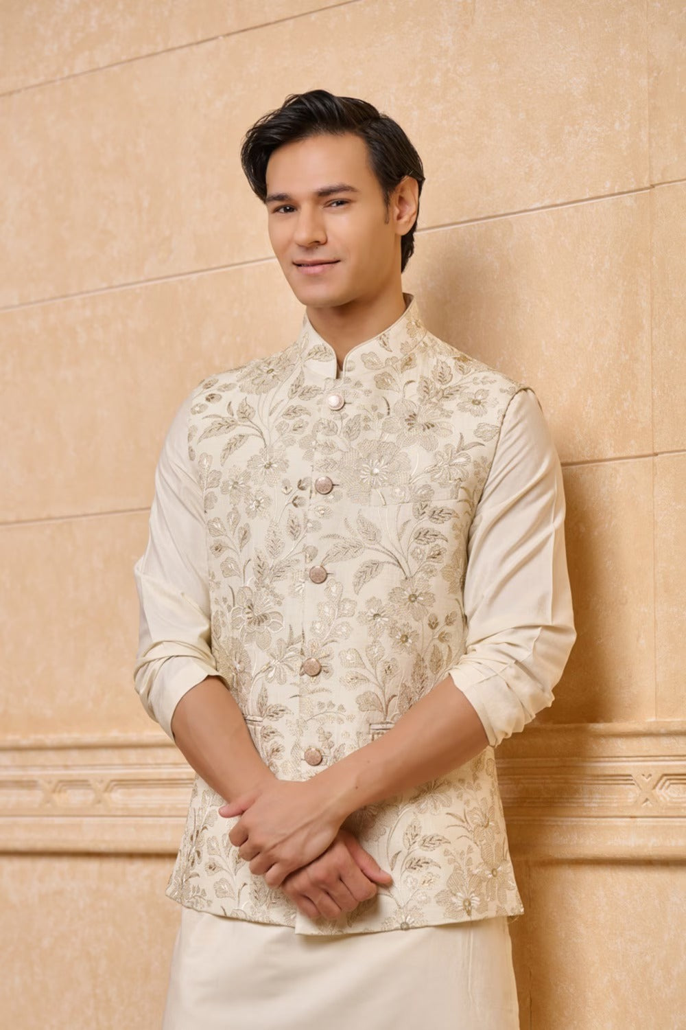 Ivory Kurta Bundi Set