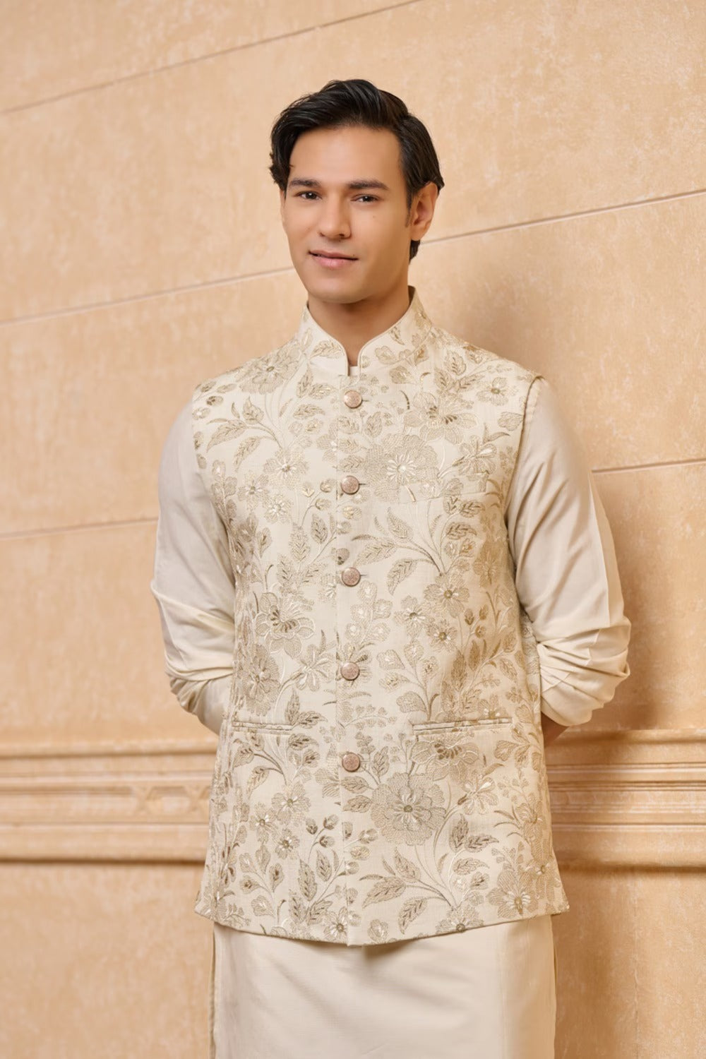 Ivory Kurta Bundi Set