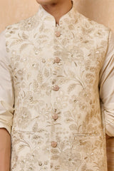 Ivory Kurta Bundi Set
