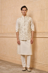 Ivory Kurta Bundi Set