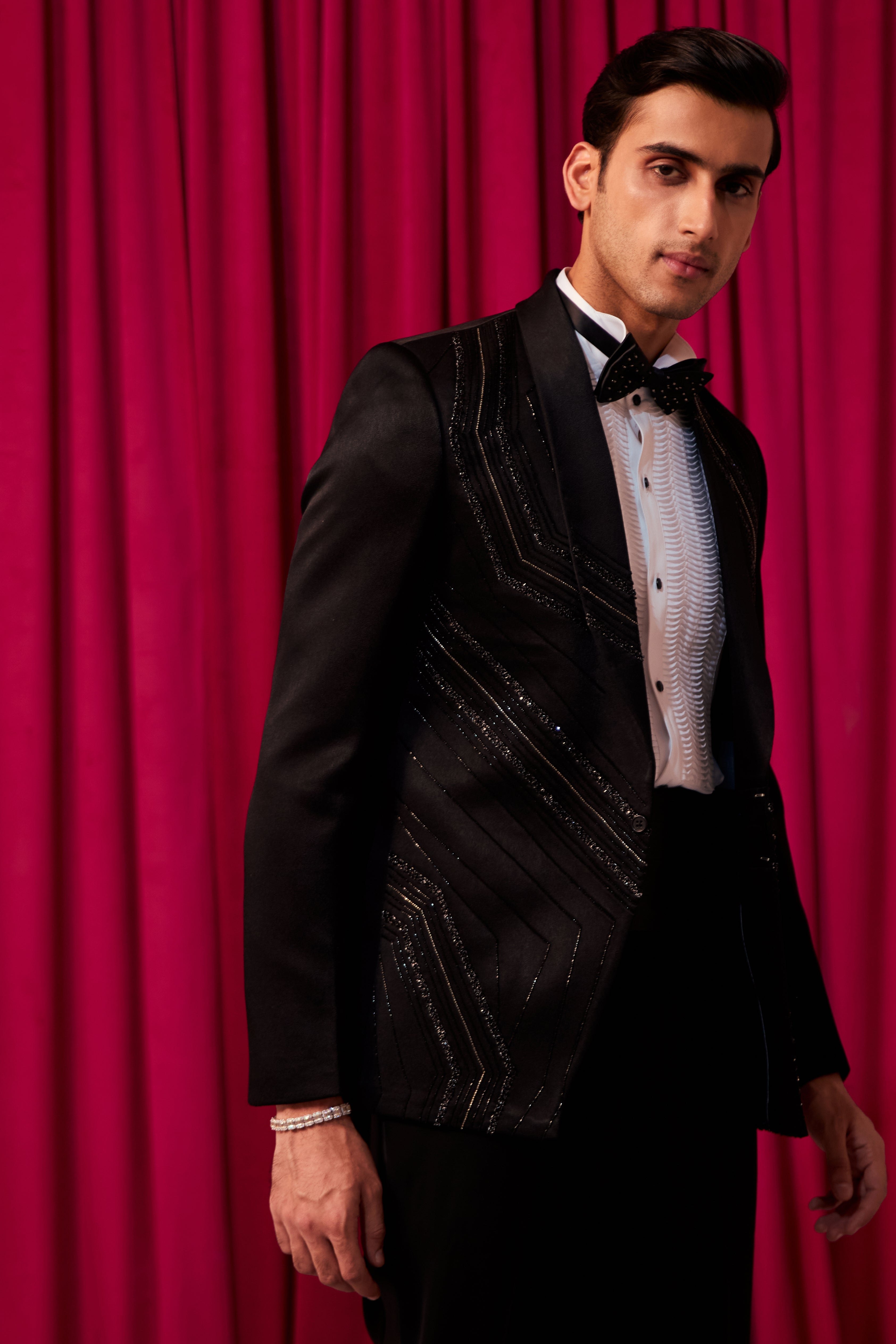 Elega tuxedo set