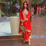 Seema Sajdeh in Nadia Farshi Set