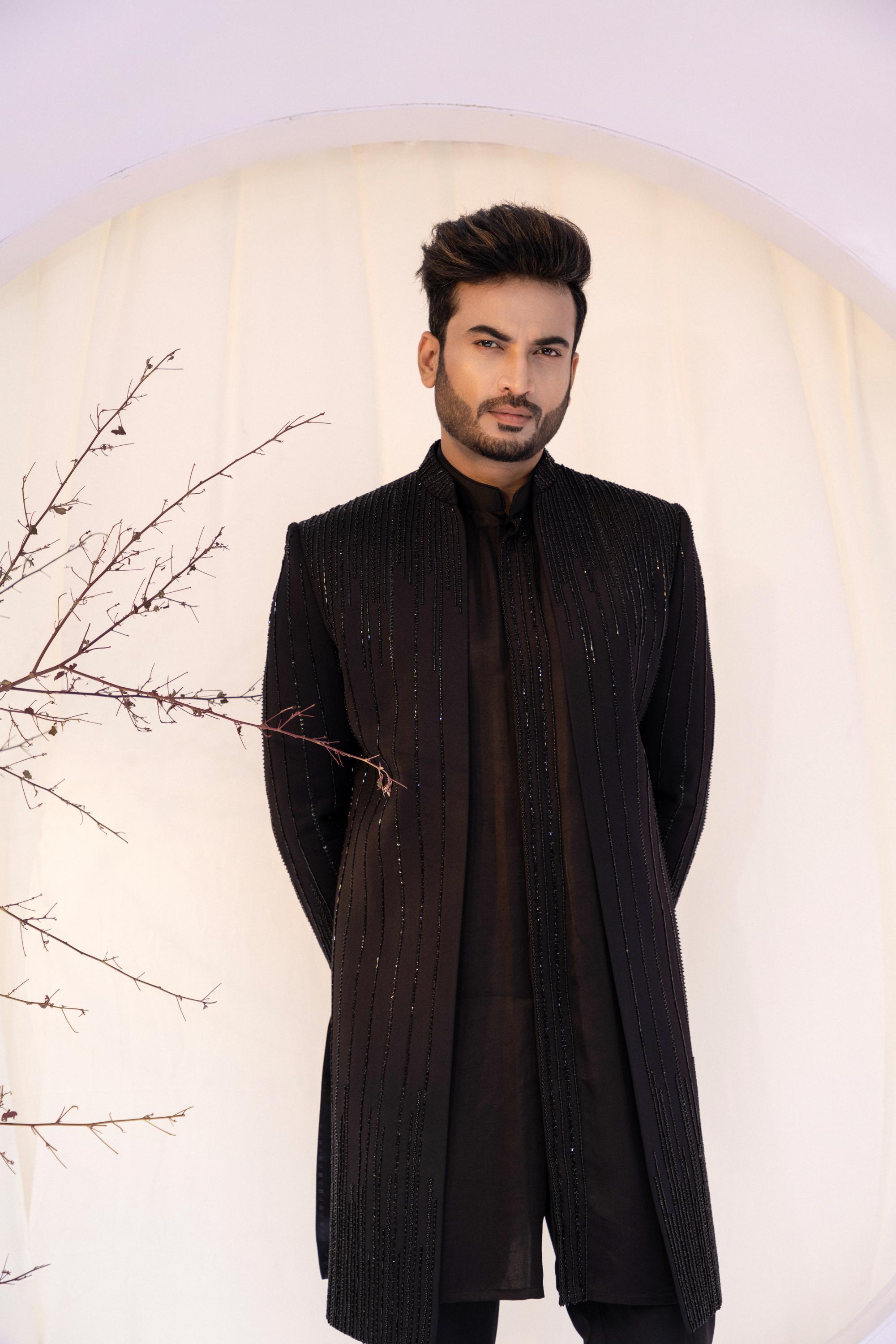 Noor-e-Zarqash Open Jacket Set